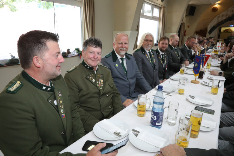 KURT-Fotogalerie: Schön, schöner, Schützenfest-Freitag in Gifhorn