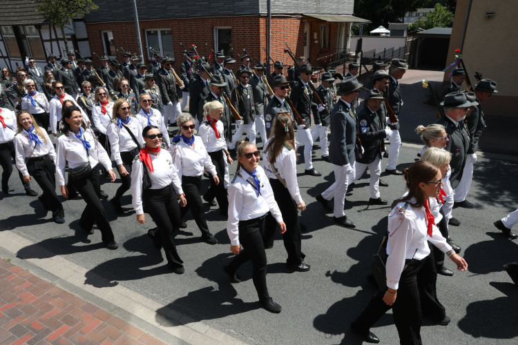 KURT-Fotogalerie: Schön, schöner, Schützenfest-Freitag in Gifhorn