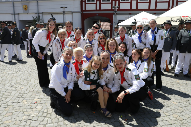 KURT-Fotogalerie: Schön, schöner, Schützenfest-Freitag in Gifhorn