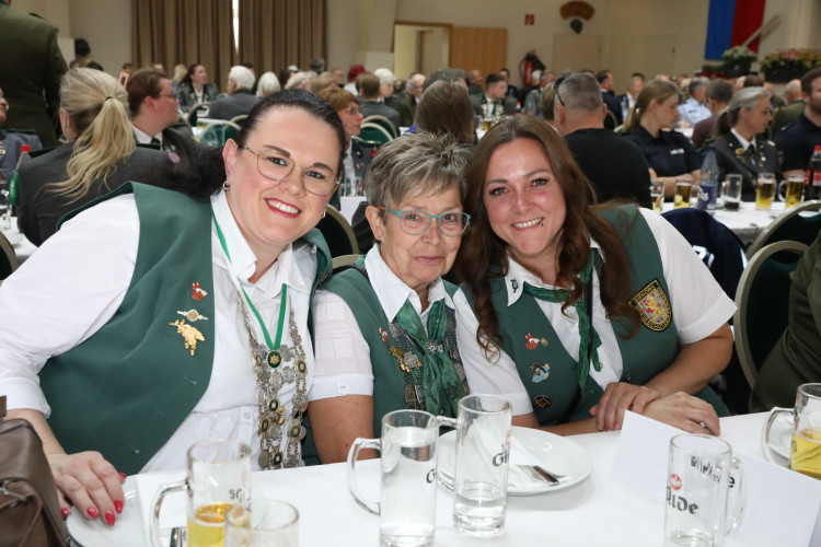 KURT-Fotogalerie: Schön, schöner, Schützenfest-Freitag in Gifhorn