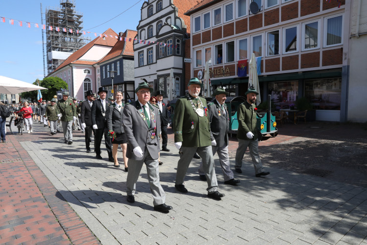 KURT-Fotogalerie: Schön, schöner, Schützenfest-Freitag in Gifhorn