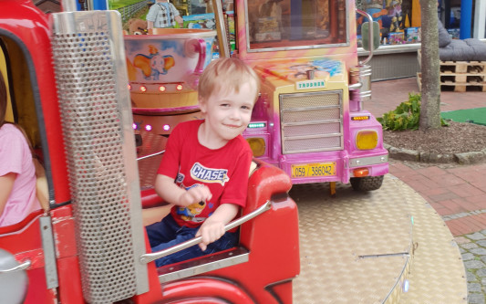 Lasst unsere Kinder nicht im Stich: Familie Becker aus Wittingen plädiert für die Schule der Zukunft