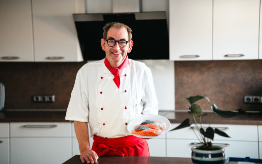 Lesesommer Steinhorst: Acht Termine mit Kochshow, Lesungen und Bücherflohmarkt