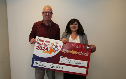 Music makes the world go around: Das FBZ Grille kann dank der Cup-der-Besten-Spende ein neues E-Piano besorgen