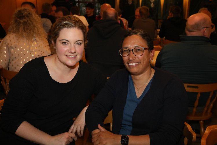 Ohne die starken Helfer geht es einfach nicht: BSK und USK bedanken sich mit Schaschlik-Party