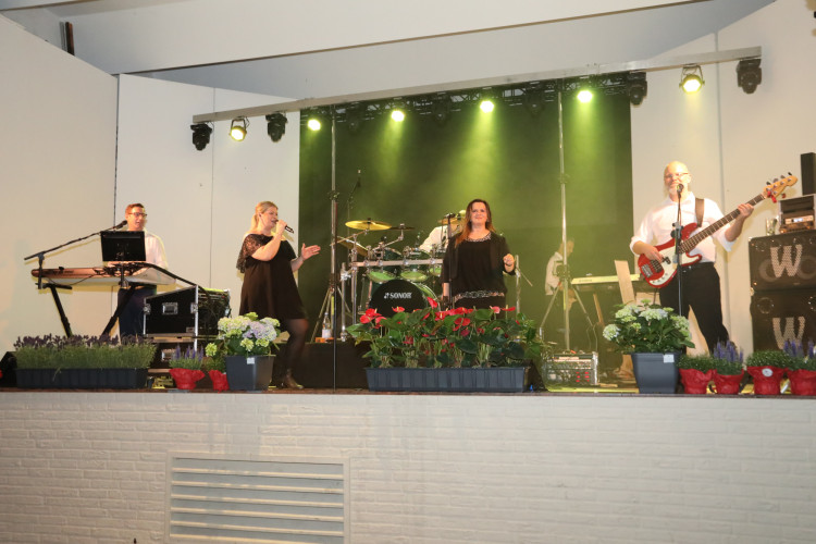 Premiere der Schützenfest-Disko, Ball im BSK-Saal: Wir zeigen Euch die Party-Fotos vom Freitagabend des Gifhorner Schützenfestes