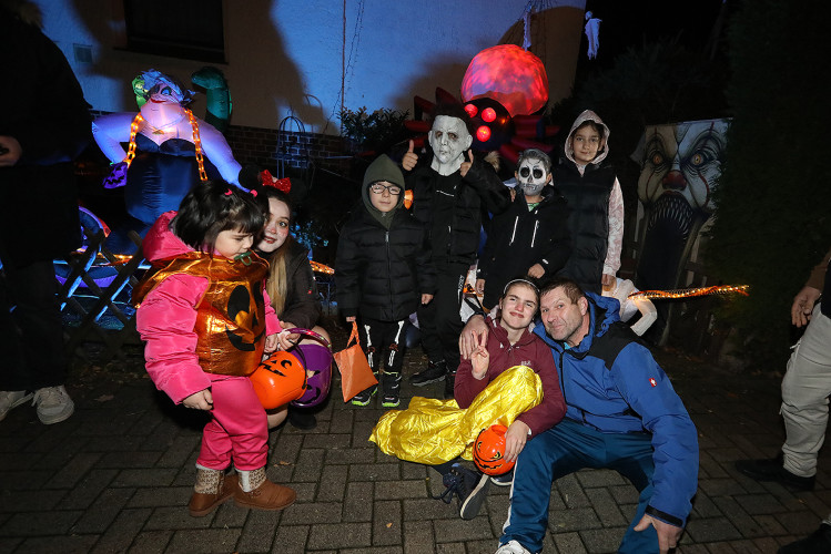 Spinnenweben, Zombies und Hexenkunst: KURT zeigt Euch, wo sich an Halloween im Landkreis Gifhorn gegruselt wurde