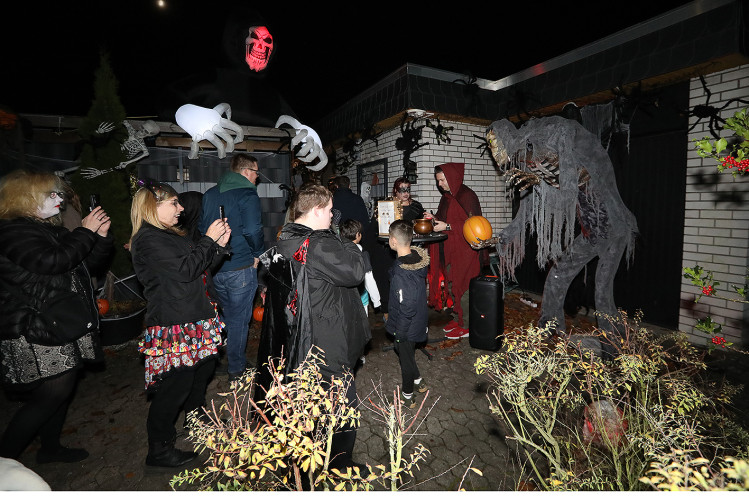 Spinnenweben, Zombies und Hexenkunst: KURT zeigt Euch, wo sich an Halloween im Landkreis Gifhorn gegruselt wurde