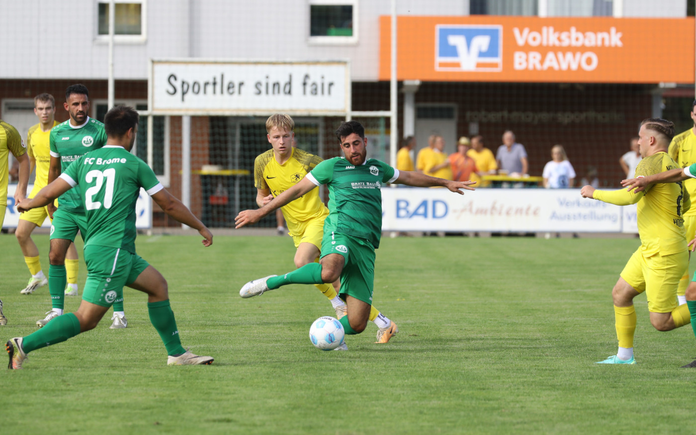 Wir möchten ein ekliger Gegner sein: Spieler Yannick Mühe vom FC Brome fordert weiter Einsatzwille und Geschlossenheit
